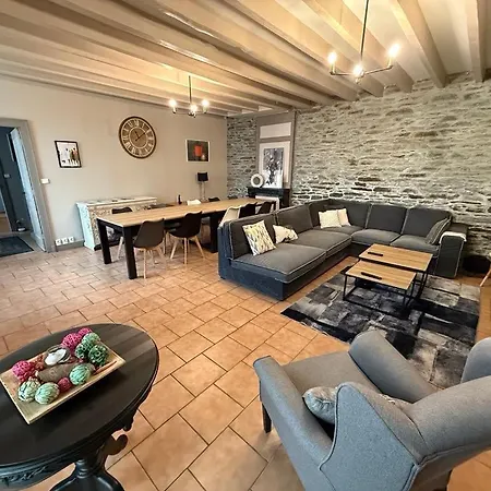 Charmante Maison *